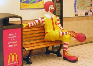 Ronald_McDonald_sitting