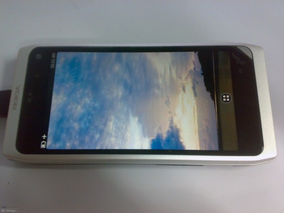 Nokia-N9-pic